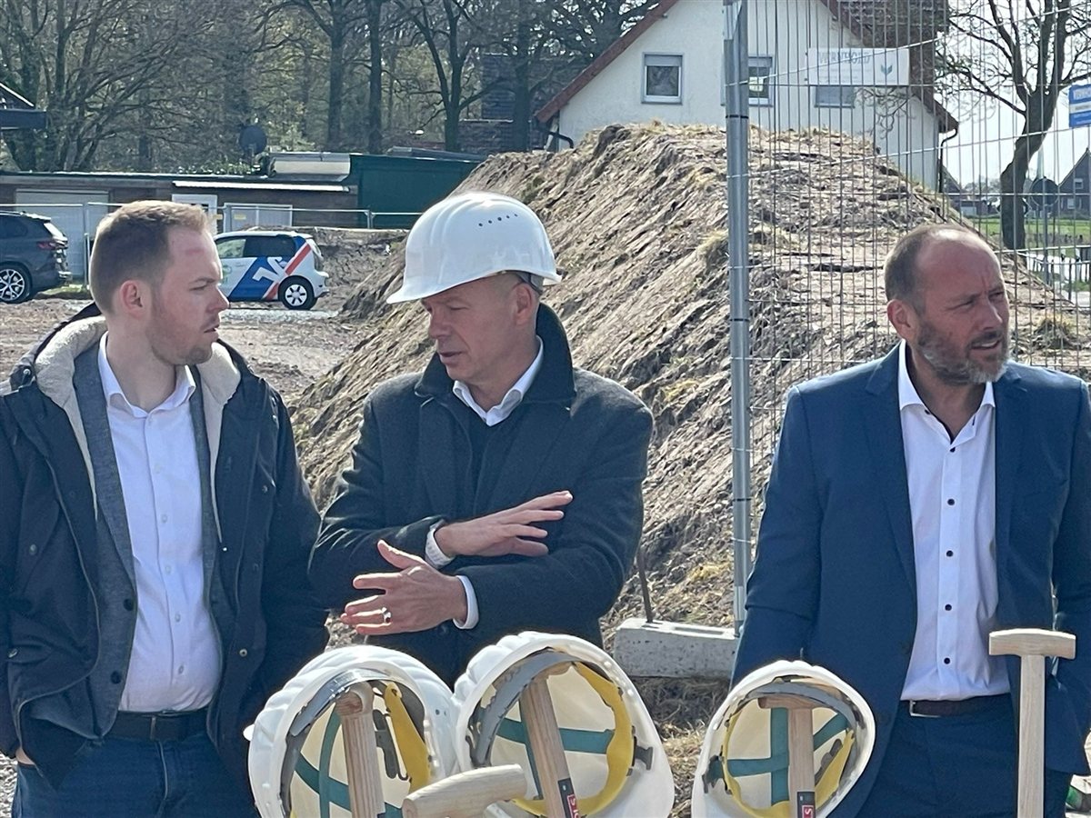 Der erste Spatenstich ist gesetzt!